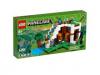 LEGO Minecraft A vízesés bázis 21134
