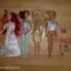 4 darab Barbie baba kiegészítőkkel