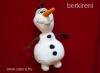 Disney Frozen Jégvarázs Olaf a hóember puha plüss 21cm